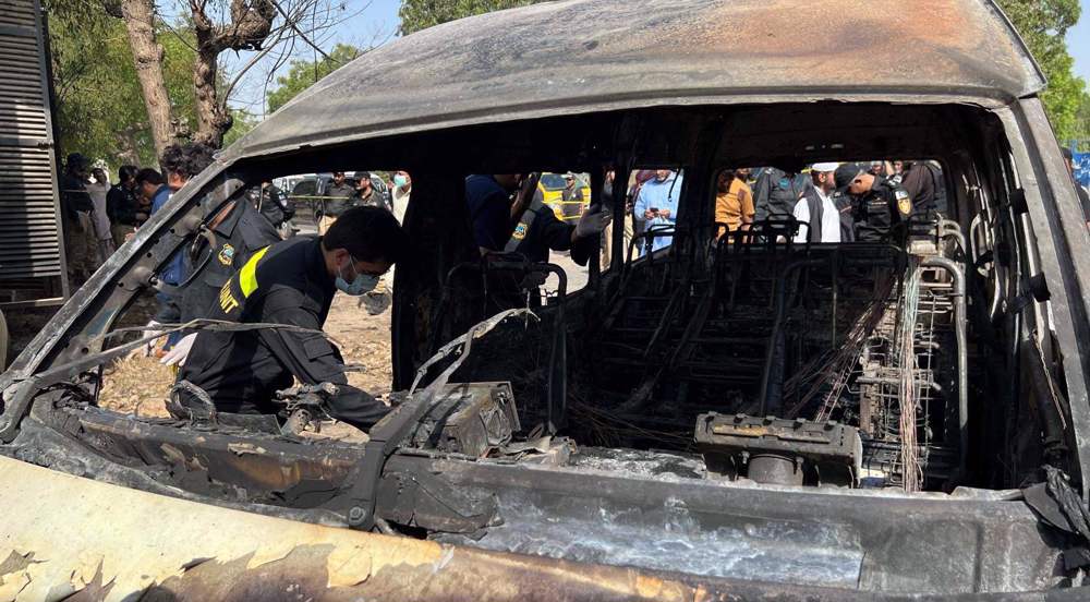 3 Warga Negara Cina Tewas Dalam Serangan Bom Jibaku Di Sebuah Kampus Di Karachi Pakistan